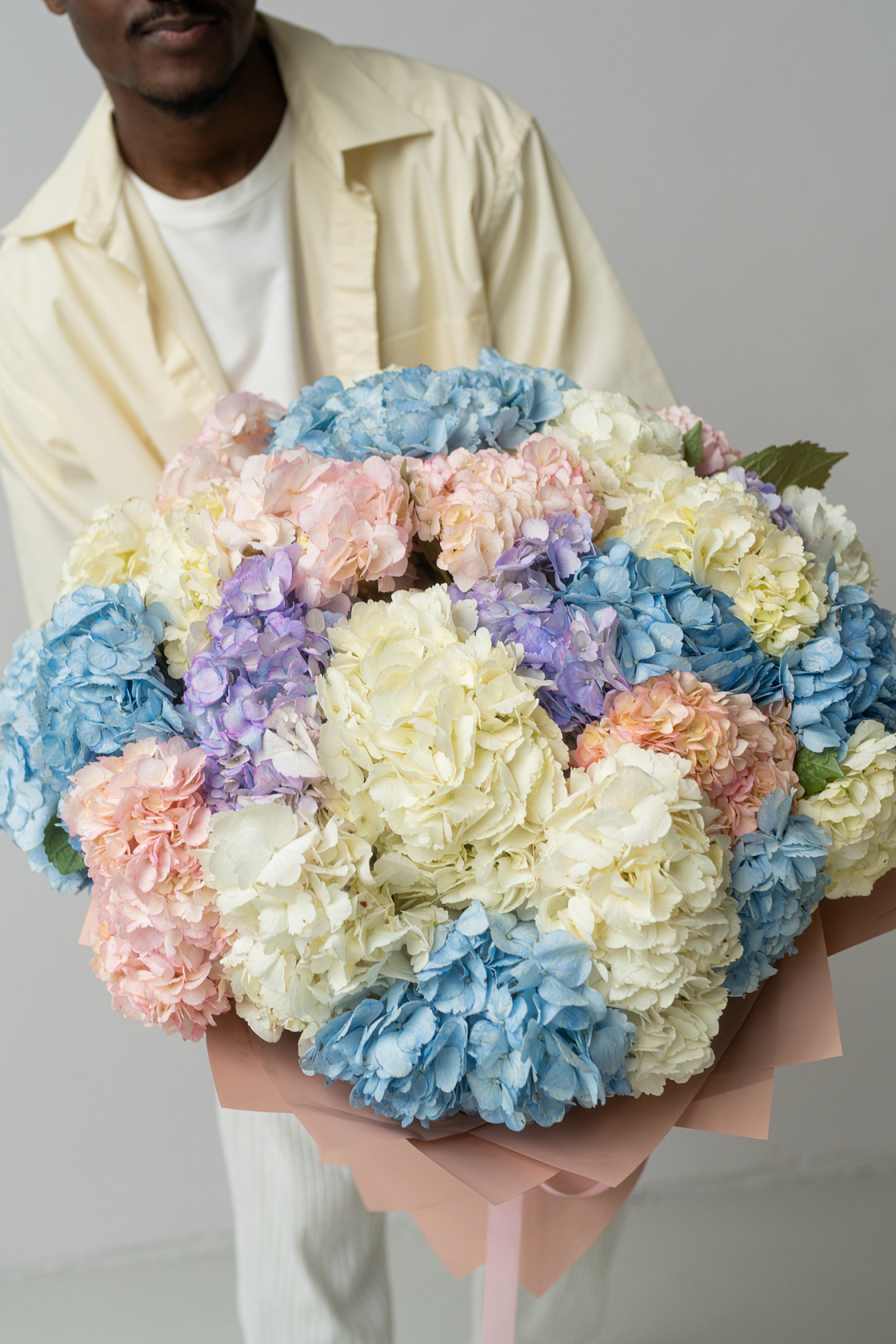 Букет из гортензий Наслаждение в саду